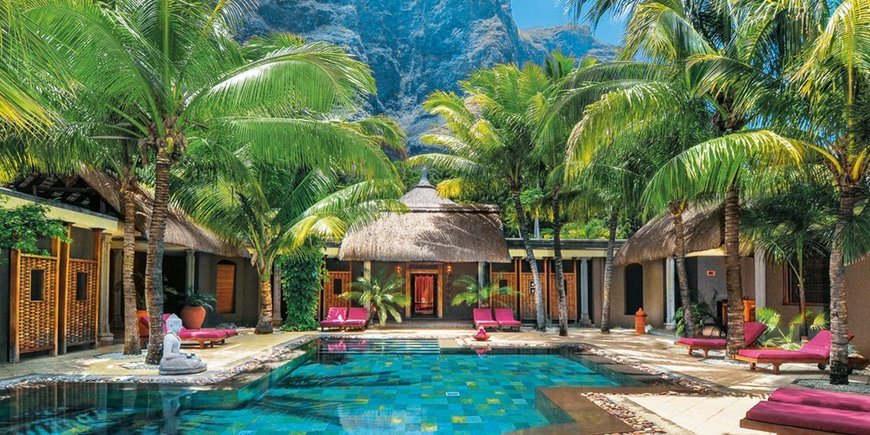 Dinarobin Golf & Spa Hotel