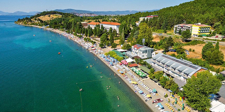 Hotel Holiday M
