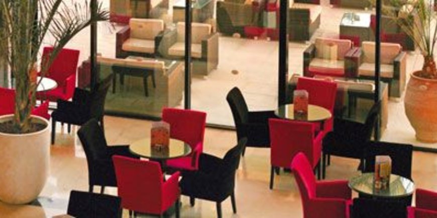 Hotel St. George Spa & Golf Beach Resort