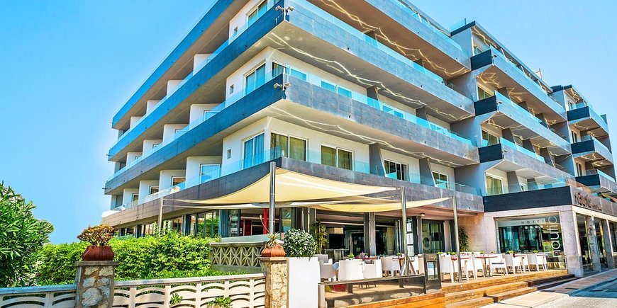 Hotel Nautic & Spa