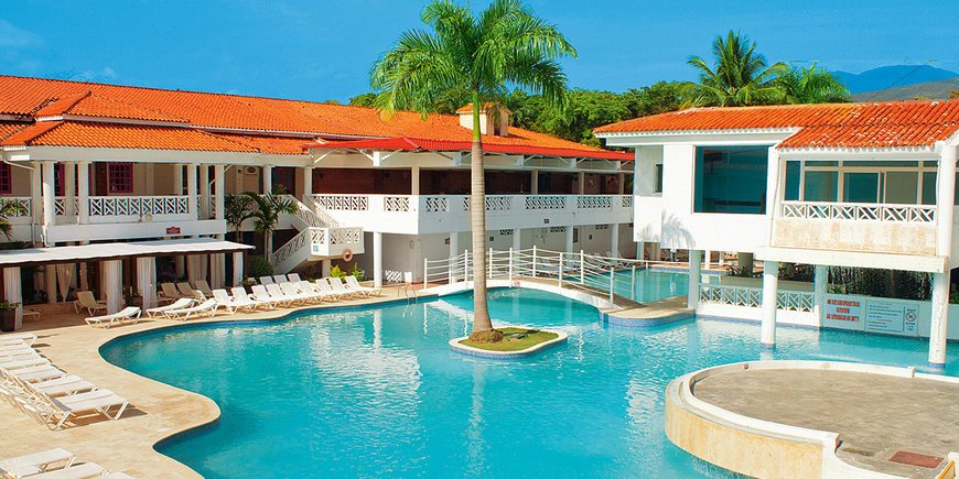Hotel Beach House Playa Dorada
