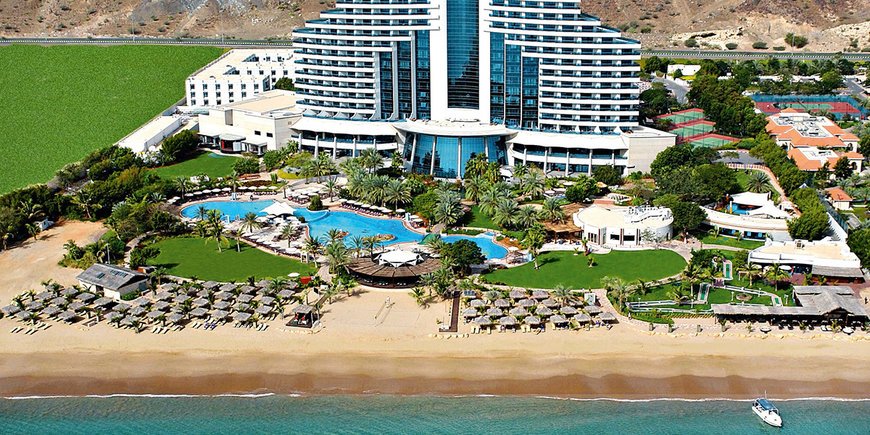 Hotel Le Meridien Al Aqah Beach Resort