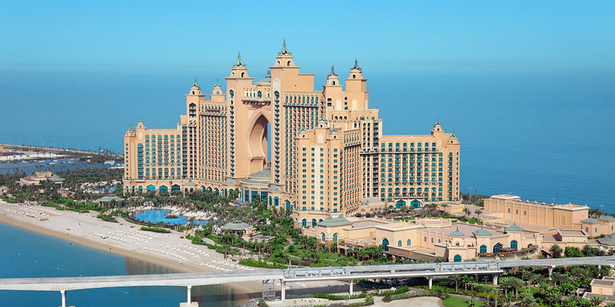 Wieżowce i karawany Zjednoczone Emiraty Arabskie