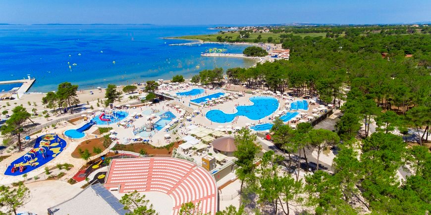 Zaton Holiday Resort