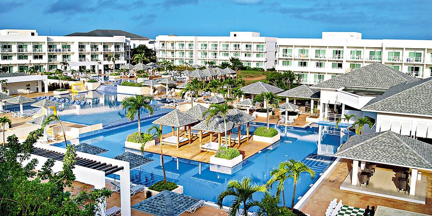 Hotel Valentin Perla Blanca