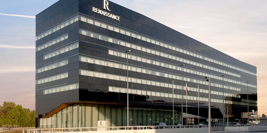 Hotel Renaissance Warsaw Airport