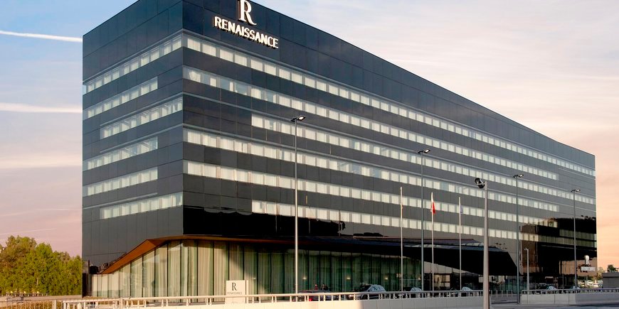 Hotel Renaissance Warsaw Airport