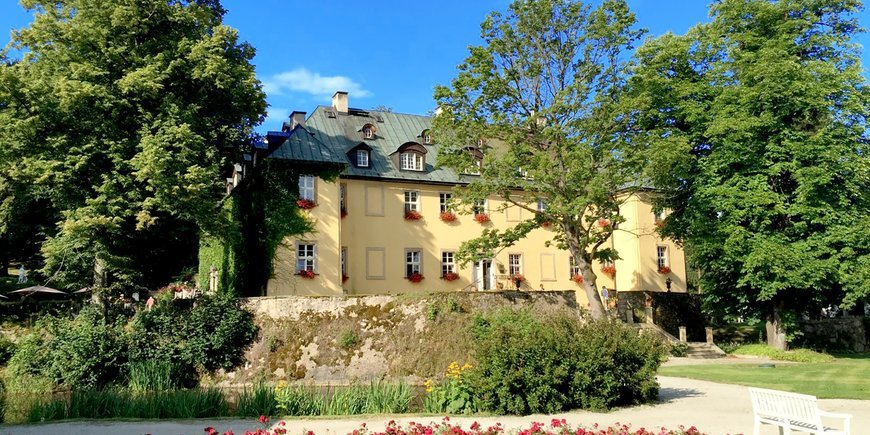 Pałac Staniszów