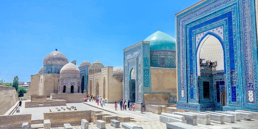 W ogrodach Uzbekistanu