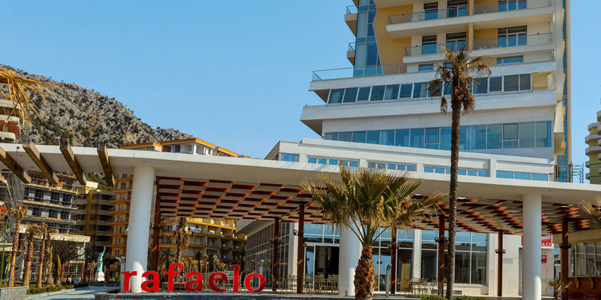 Hotel Rafaelo Resort