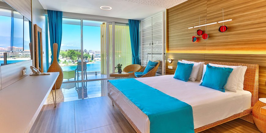 Carine Hotel Kumbor - Montenegro - Holidays, Reviews | ITAKA
