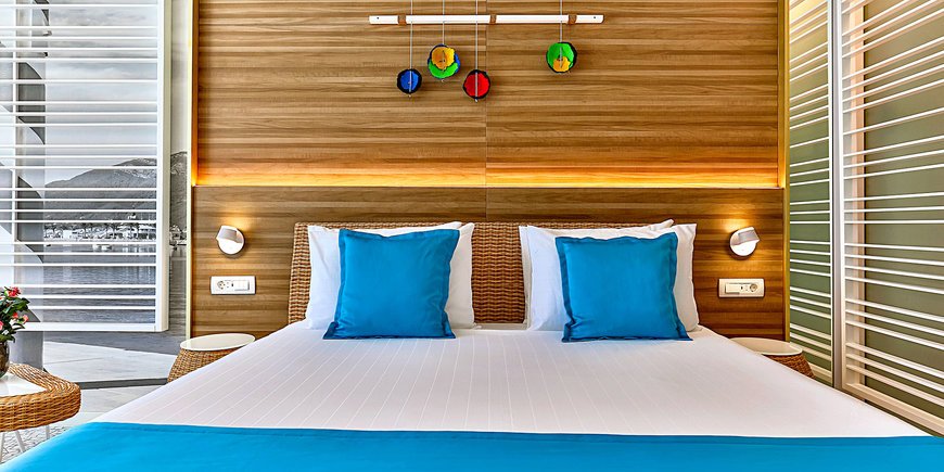 Carine Hotel Kumbor Czarnog  ra Wczasy  Opinie ITAKA