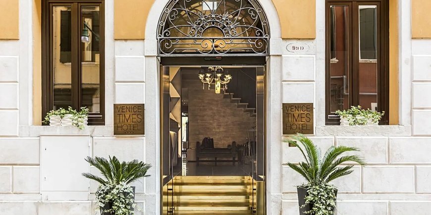 Venice Times Hotel