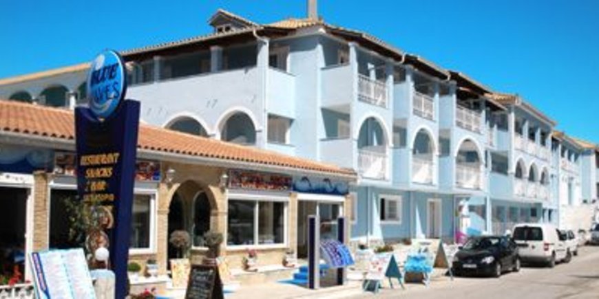 Hotel Blue Wave