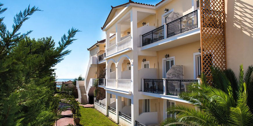 Hotel California Beach