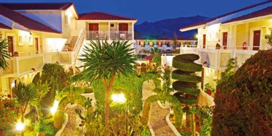 Hotel Louros Beach & Spa