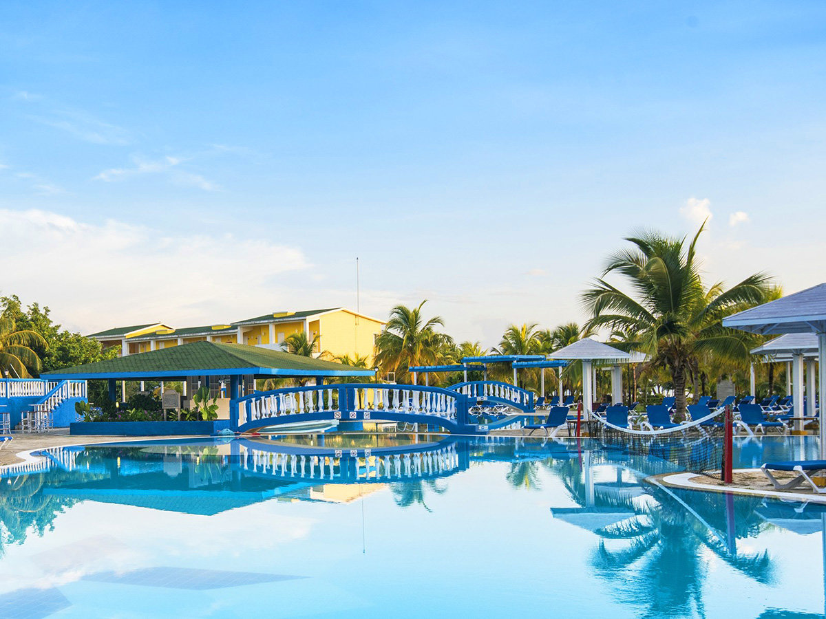 Отель Tryp Cayo Coco 4