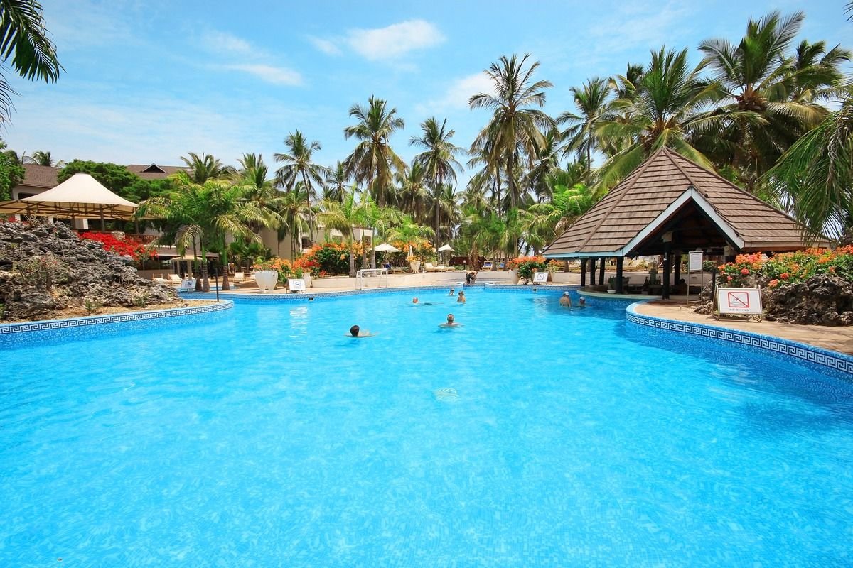 Hotel Diani Beach Resort - Kenya - Holidays, Reviews | ITAKA