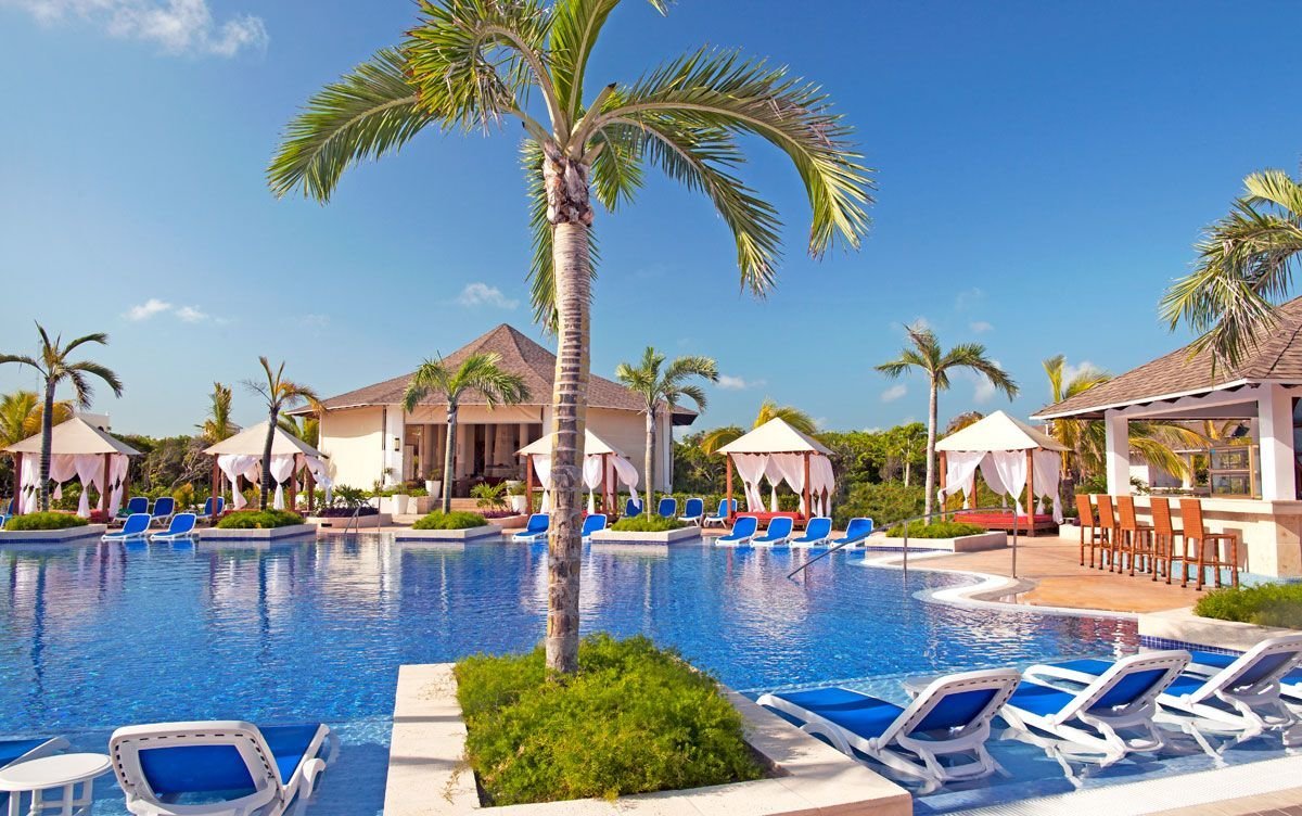 Hotel Royalton Cayo Santa Maria - Cayo Santa Maria, Cuba - Holidays ...