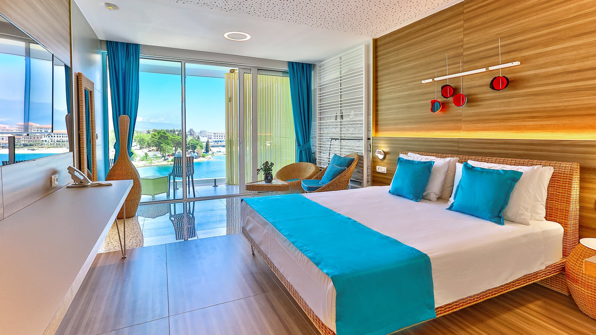Carine Hotel Kumbor Czarnog  ra Wczasy  Opinie ITAKA
