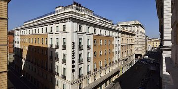 Hotel UNAHOTELS Decò Roma