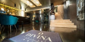 Hotel Divina Luxury