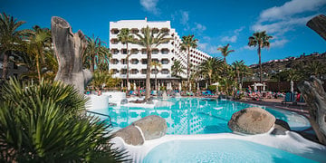 Hotel Corallium Beach