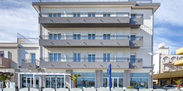 Hotel Platinum