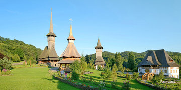 Drewniane cerkwie, malowane monastyry