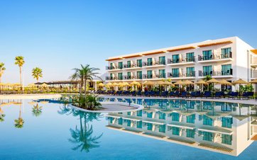 Hotel AP Cabanas Beach & Nature