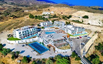 Hotel Harmony Crest Resort & Spa