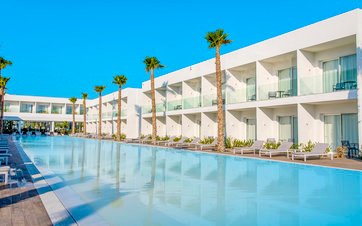 Hotel White Dreams Resort
