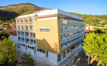 Carine Hotel Delfin