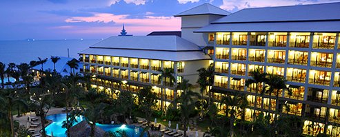 Hotel Ravindra Beach Resort & Spa
