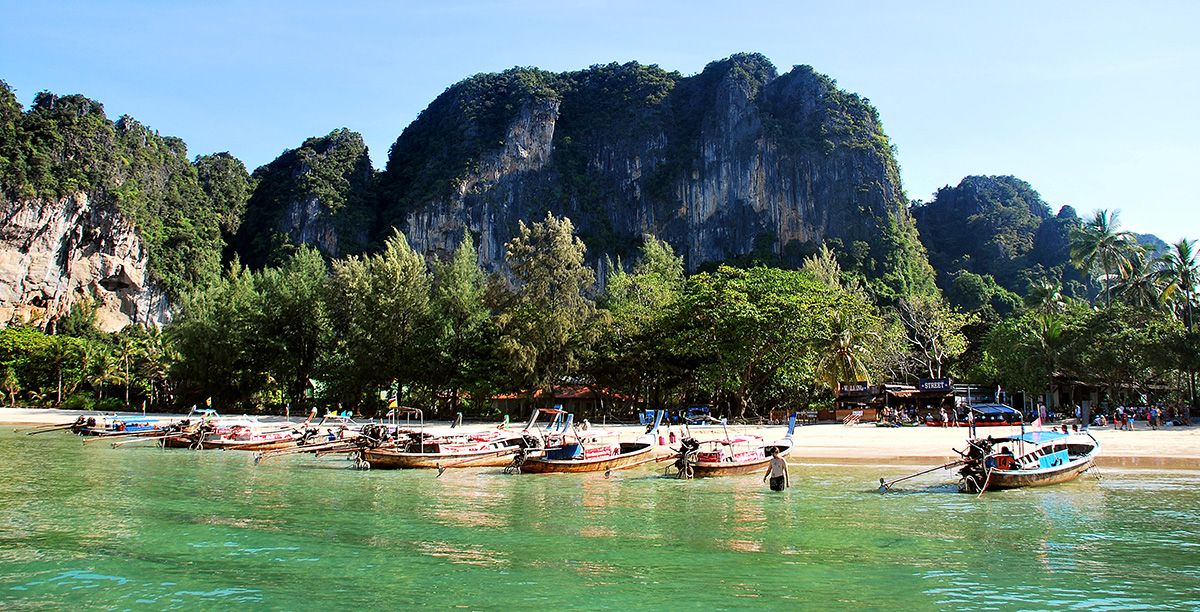 tajlandia-wakacje-2021-bangkok-pattaya-wczasy-i-wycieczki-biuro