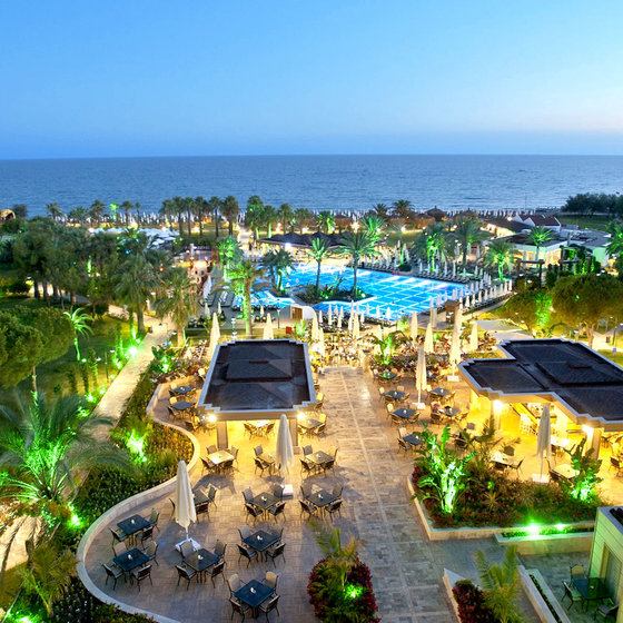 Курортный отель Crystal Tat Beach Golf Resort & Spa