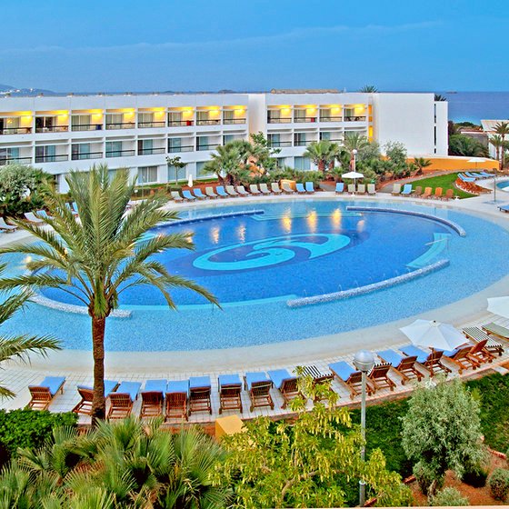 Hotel Grand Palladium Palace Ibiza Resort & Spa - Ibiza, Spain - Holidays,  Reviews | ITAKA