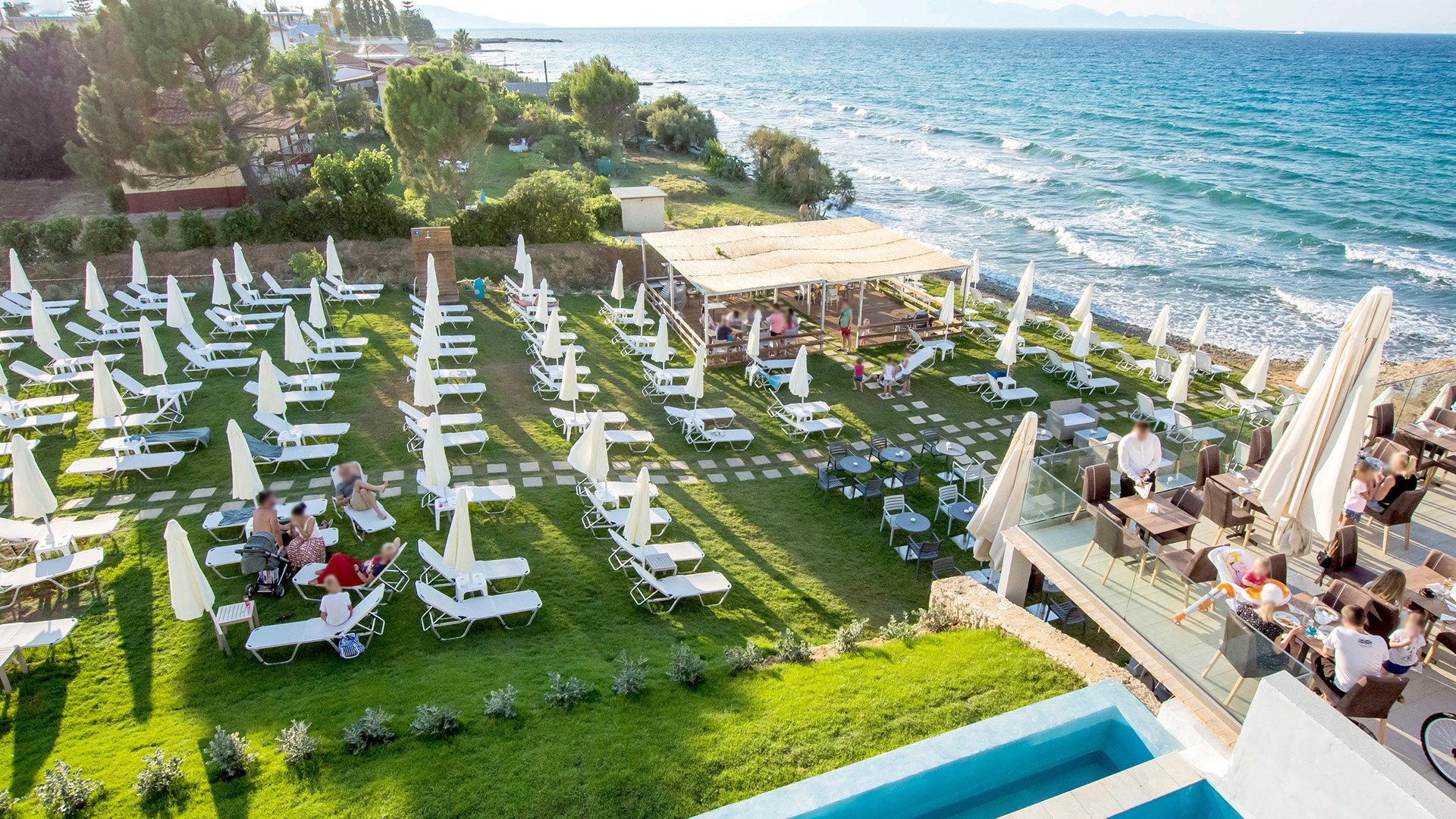 Beach rock hotel салуки. Голден Коаст Резорт Сиде. Отель von Resort Golden Coast. Отель Турция Golden Coast. Турция отель Голден Кост.