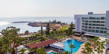 Cavo Maris Beach hotel