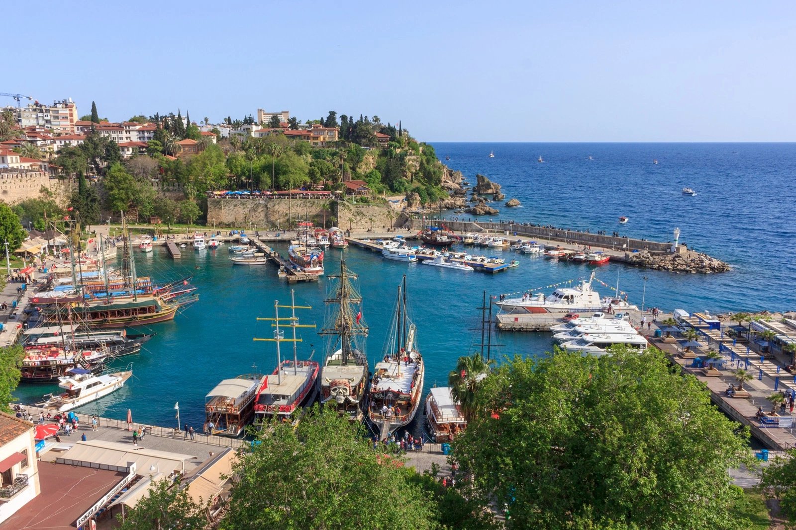 Antalya City Life Experience w j.węgierskim