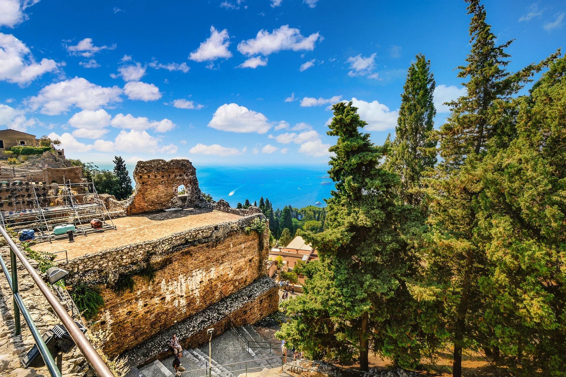 Etna i Taormina - z wybrzeża wschodniego