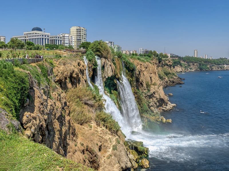Prohlídka města Antalya a delfíní show