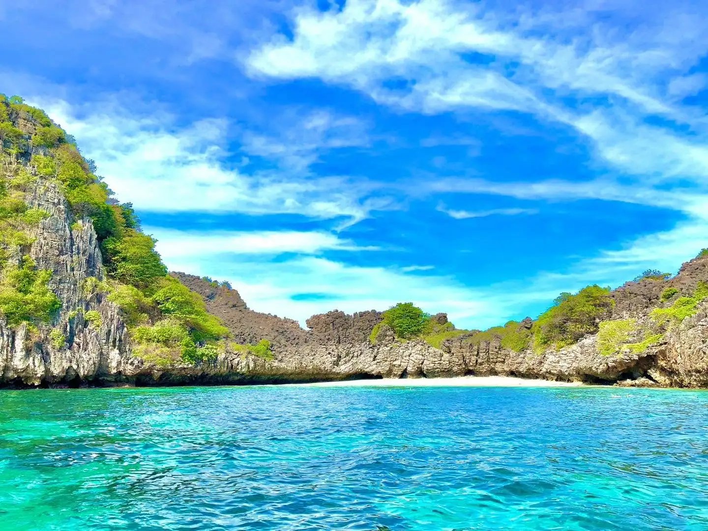 Koh Rok &amp; Koh Ha motorovým člunem
