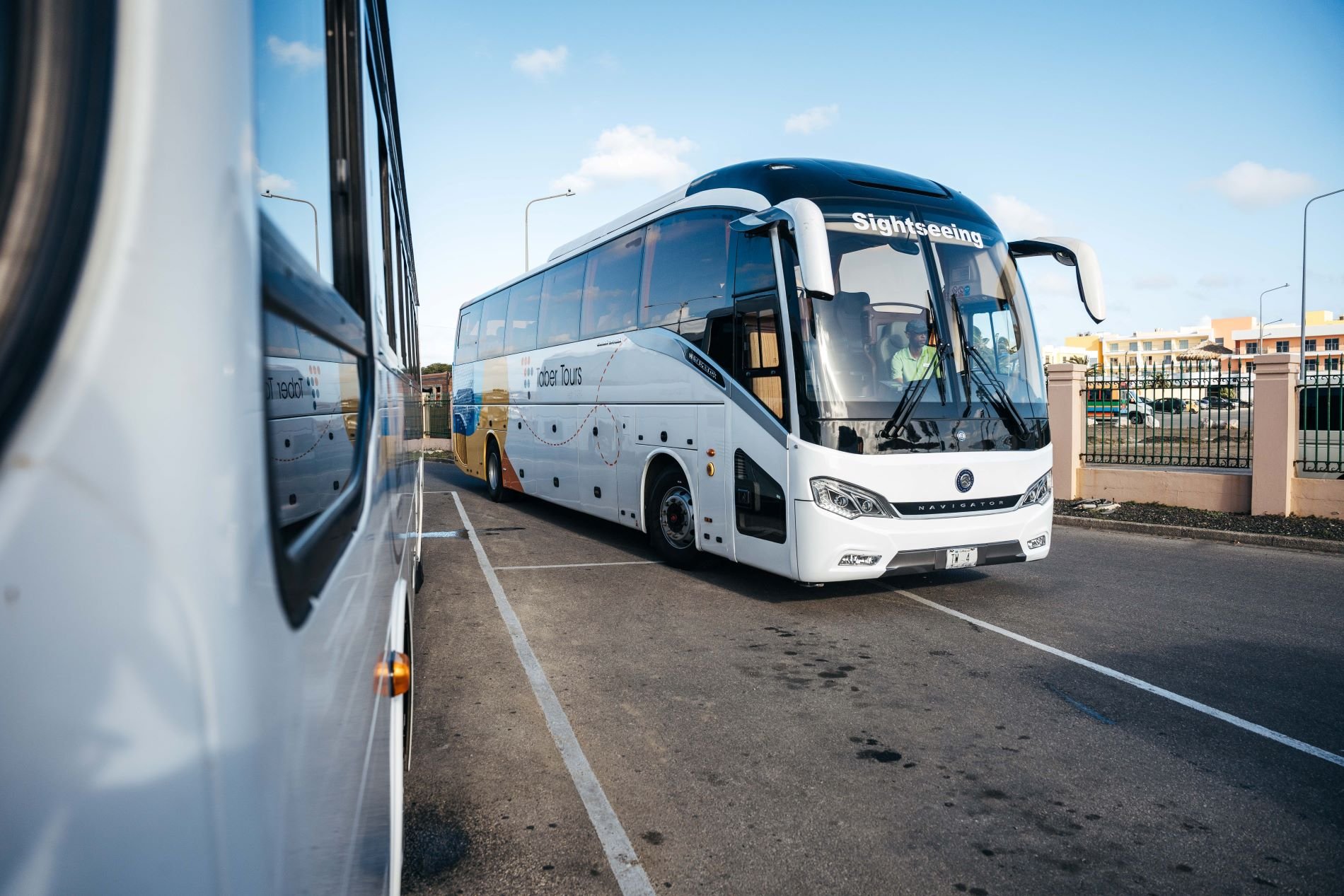 Prywatny transfer z hotelu na lotnisko Curaçao (dla 4-6 osób)