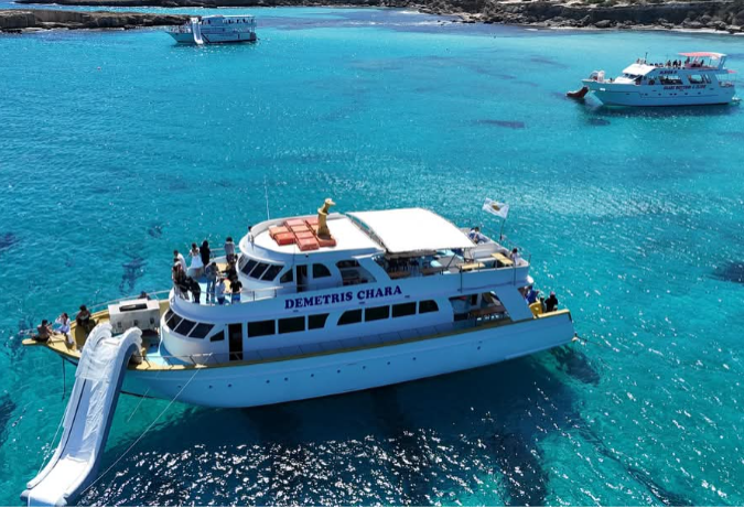 Akamas – poranny rejs po Blue Lagoon i grill