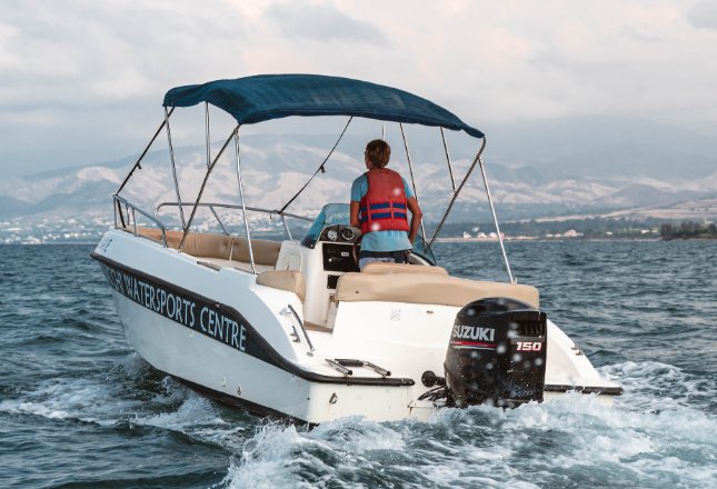 Laivu noma Marinello 22 Luxury (1 stunda)