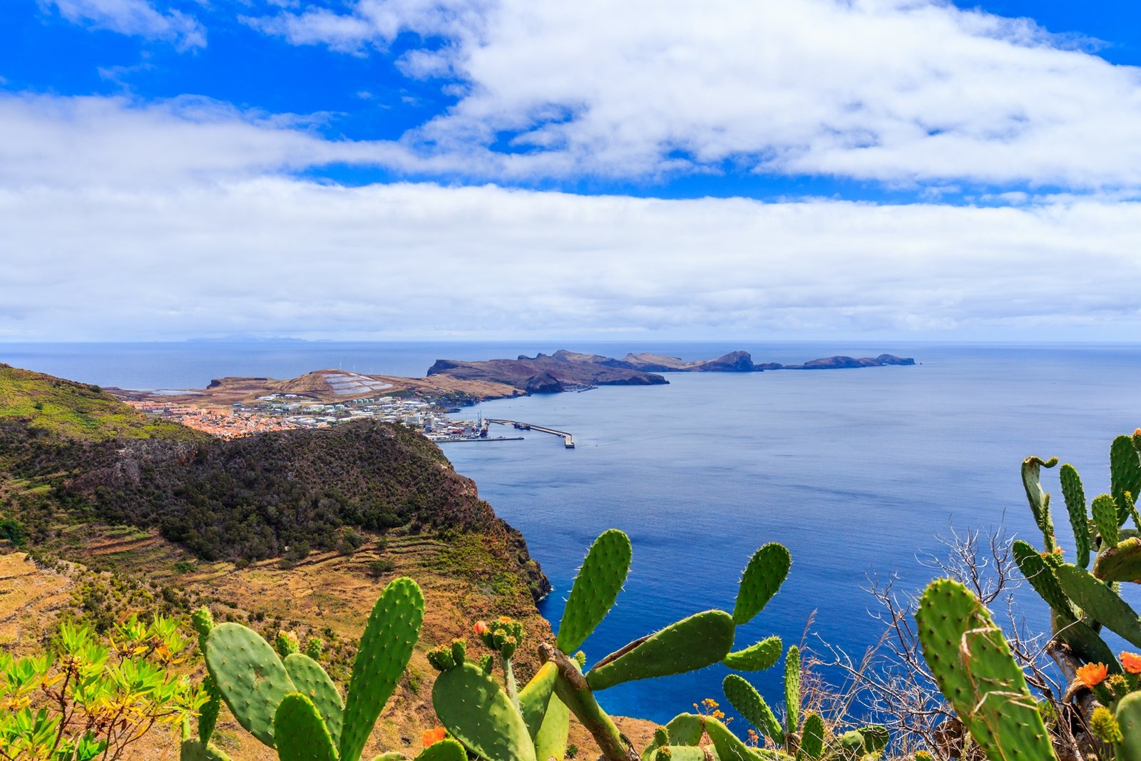Trekking: Pico do Castelo – Pico do Facho