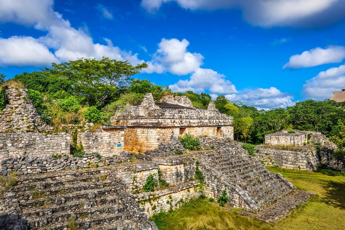 Ek `Balam a Cenote Maya Native Park