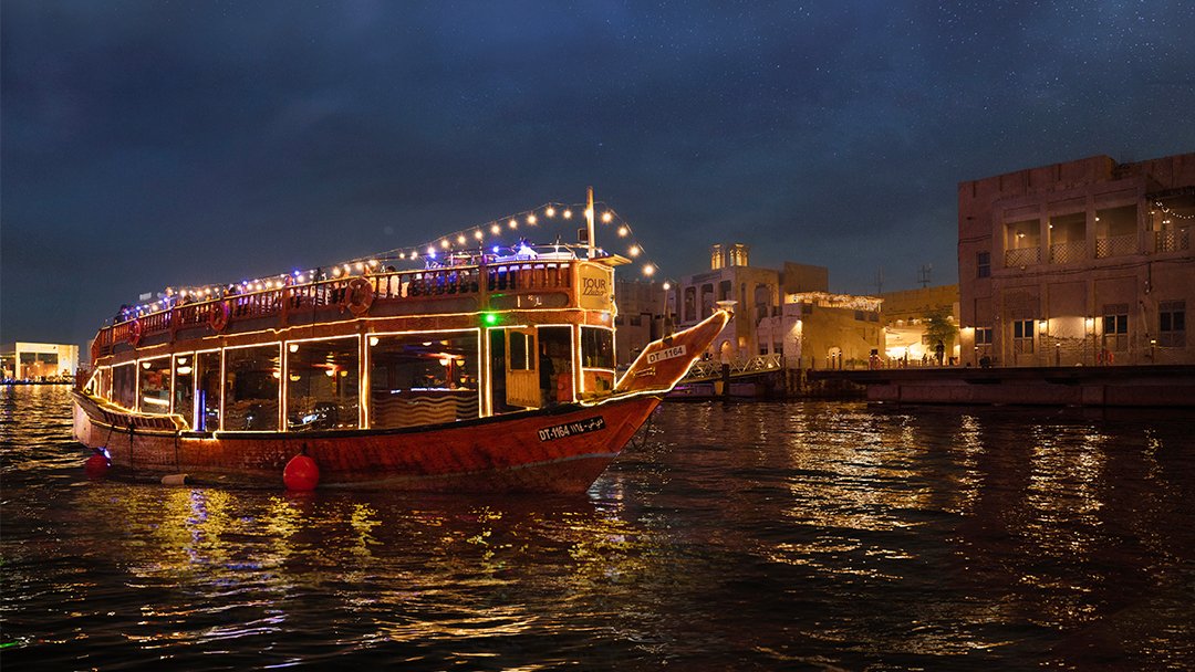 Dubaj Creek – rejs łodzią Dhow z kolacją