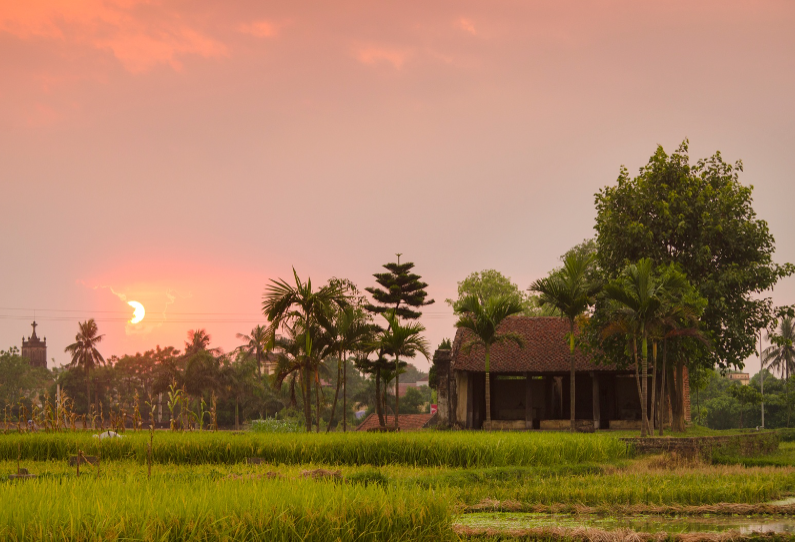 Przygoda jeepem do starożytnej wioski Duong Lam